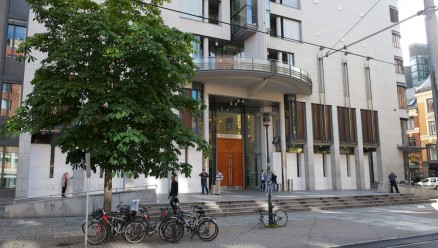 Oslo tingrett frifant Harald Langemyhr for de alvorlige bedragerianklagene, men nå vil Oslopolitiet at saken skal ankes. Det avgjør statsadvokaten.