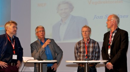 De hadde mye å snakke om da sentrale bransjefolk møttes til debatt foran rundt 300 deltakere på HMS-konferansen på Fornebu i går. Konferansen fortsetter i dag.