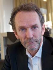 Sjeføkonom Harald Magnus Andreassen tror prisene skal ned tre prosent hvert år fram til og med 2016.