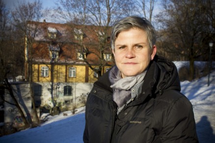 Utdannet arkitekt og seniorrådgiver hos Norsk kulturminnefond med ansvar for fylkene: Møre og Romsdal, Sogn og Fjordane, Hordaland og Rogaland. 