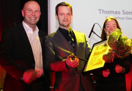 Thomas Sommer, Mesterhus Oslo, flankert av kjedeleder Raymond Myrland og markedssjef Monica Blom Thorsen. (Alle foto: Mesterhus)